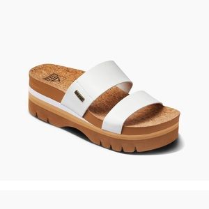 CUSHION VISTA HIGHER. Size 6